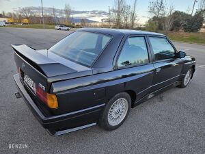 BMW M3 e30 - 1986