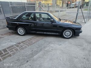 BMW M3 e30 - 1986