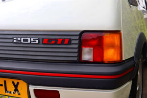 Peugeot 205 GTI 1.9 130 *63k km *1ère main - 1986