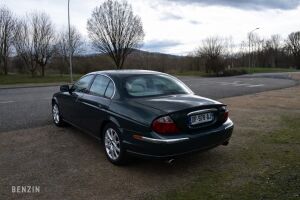 Jaguar S-Type 3.0 V6 - 2001