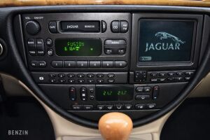 Jaguar S-Type 3.0 V6 - 2001