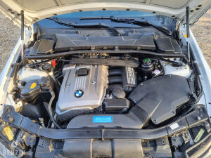 BMW 330i e90 *48k km - 2006