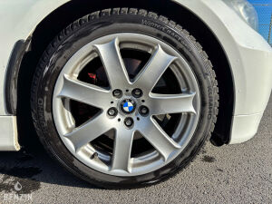 BMW 330i e90 *48k km - 2006