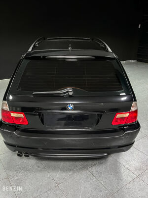 BMW 330i e46 Touring - 2002