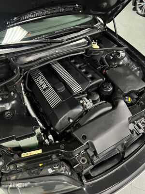 BMW 330i e46 Touring - 2002