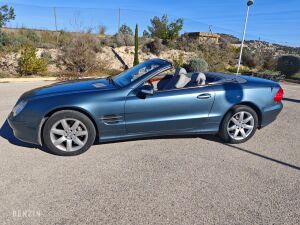 Mercedes-Benz SL 500 R230 - 2001