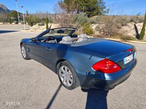 Mercedes-Benz SL 500 R230 - 2001