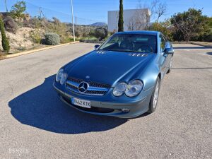 Mercedes-Benz SL 500 R230 - 2001