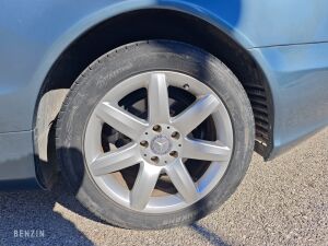 Mercedes-Benz SL 500 R230 - 2001