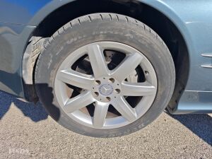 Mercedes-Benz SL 500 R230 - 2001