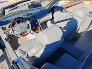 Mercedes-Benz SL 500 R230 - 2001