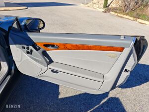 Mercedes-Benz SL 500 R230 - 2001