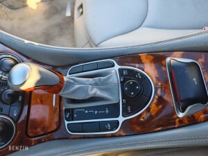 Mercedes-Benz SL 500 R230 - 2001