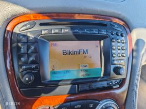 Mercedes-Benz SL 500 R230 - 2001