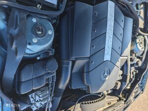 Mercedes-Benz SL 500 R230 - 2001