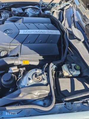 Mercedes-Benz SL 500 R230 - 2001