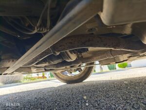 Mercedes-Benz SL 500 R230 - 2001