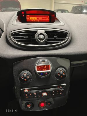 Renault Clio 3 RS RB7 n°062 - 2012