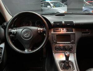 Mercedes-Benz C230 V6 - 2006