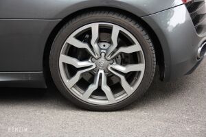 Audi R8 Spyder V10 - 2011