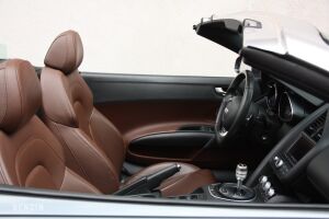 Audi R8 Spyder V10 - 2011