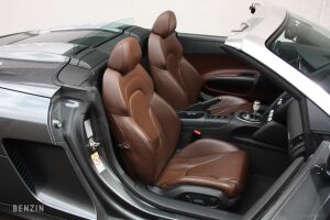 Audi R8 Spyder V10 - 2011