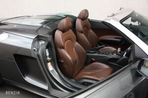 Audi R8 Spyder V10 - 2011