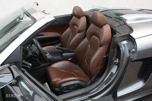 Audi R8 Spyder V10 - 2011