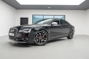 Audi S8 - 2014