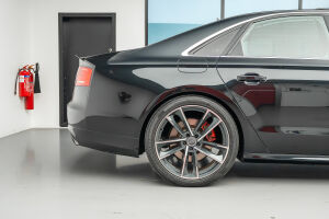 Audi S8 - 2014