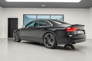 Audi S8 - 2014
