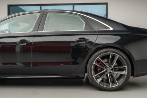 Audi S8 - 2014