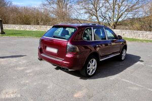 Porsche Cayenne S - 2005