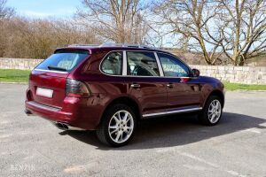 Porsche Cayenne S - 2005