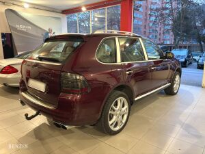 Porsche Cayenne S - 2005