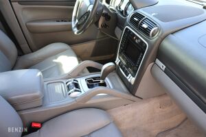 Porsche Cayenne S - 2005