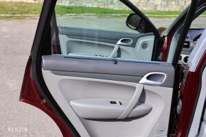 Porsche Cayenne S - 2005