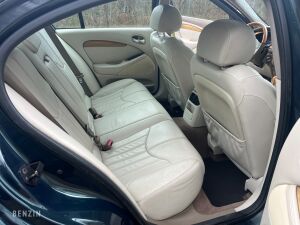 Jaguar S-Type 3.0 V6 - 2001