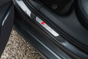 Audi RS6 C7 Performance - 2016*Flash