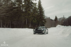 Aston Martin Vanquish S - 2007