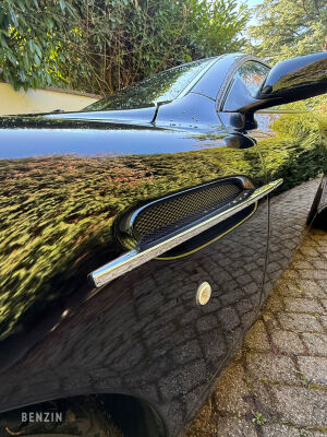 Aston Martin Vanquish S - 2007