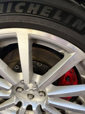 Aston Martin Vanquish S - 2007