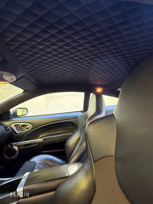 Aston Martin Vanquish S - 2007