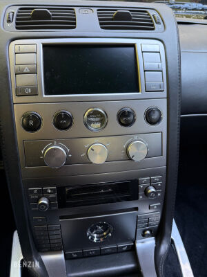 Aston Martin Vanquish S - 2007