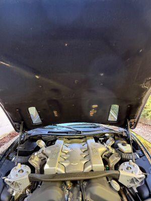 Aston Martin Vanquish S - 2007