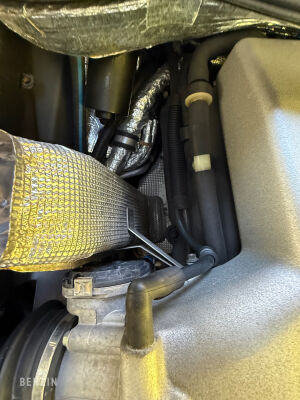 Aston Martin Vanquish S - 2007