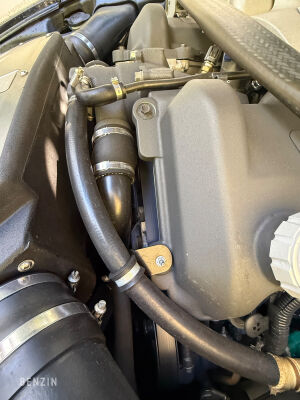 Aston Martin Vanquish S - 2007