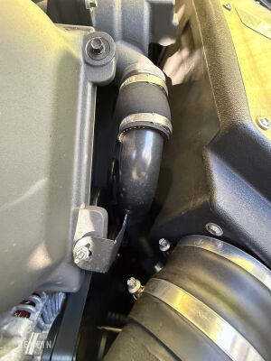 Aston Martin Vanquish S - 2007