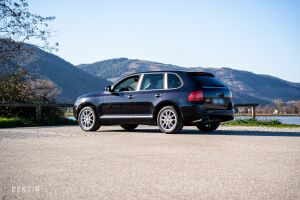 Porsche Cayenne - 2006