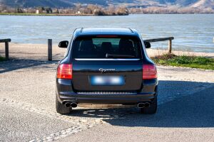 Porsche Cayenne - 2006